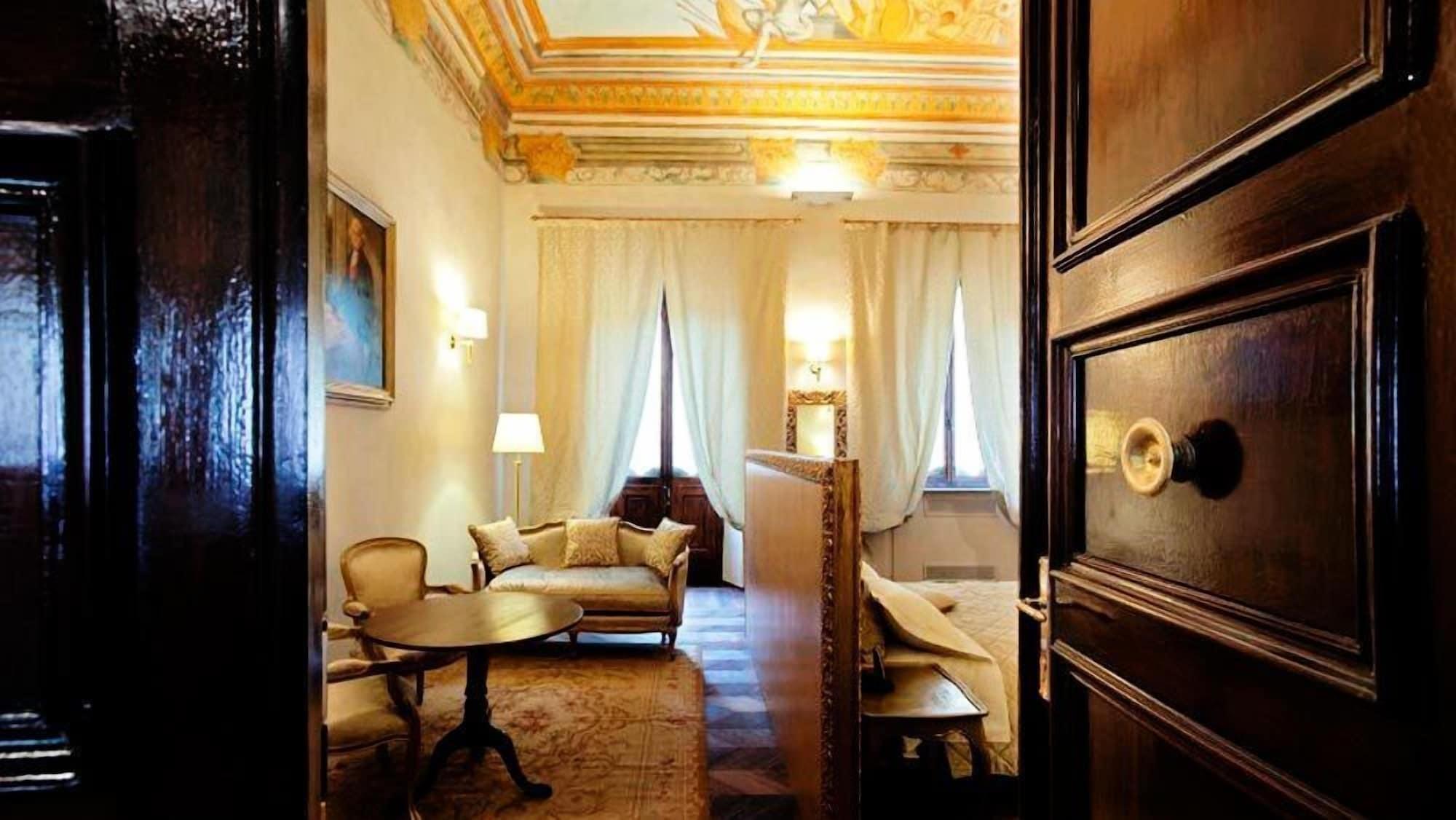 Palazzo Carletti Bed & Breakfast Montepulciano Stazione Dış mekan fotoğraf